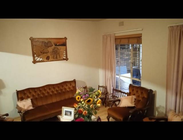 3 BEDROOM COMPLEX FOR SALE IN HENNOPSPARK